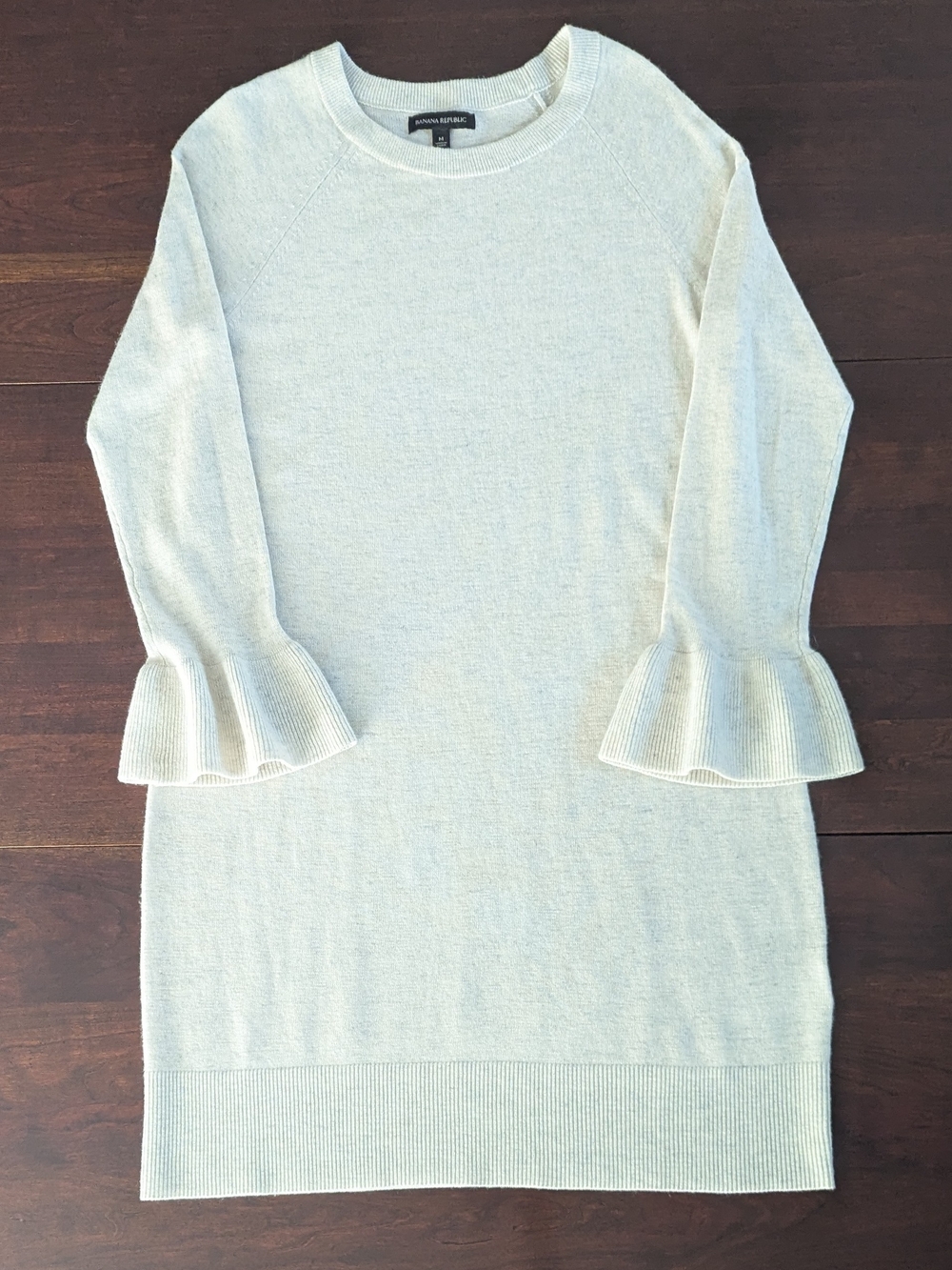 Banana Republic M Merino Wool Cashmere Ruffle Cuff Dress Quiet Luxury Old Money